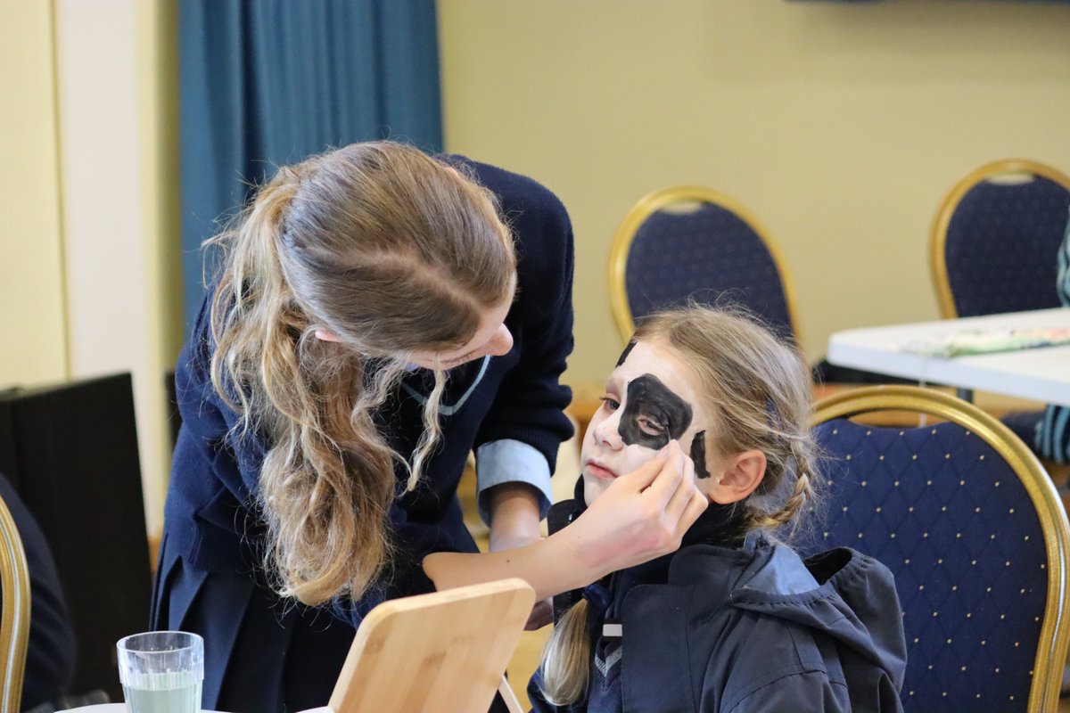 What a fantastic House Charity afternoon we have had! 

Mercury, Mars, Saturn and Jupiter Houses have been raising money in aid of @BefriendingSch, running a variety of stalls in the Britten Hall for all our children to participate in.

#oldbuckenhamhallschool #befriendingscheme