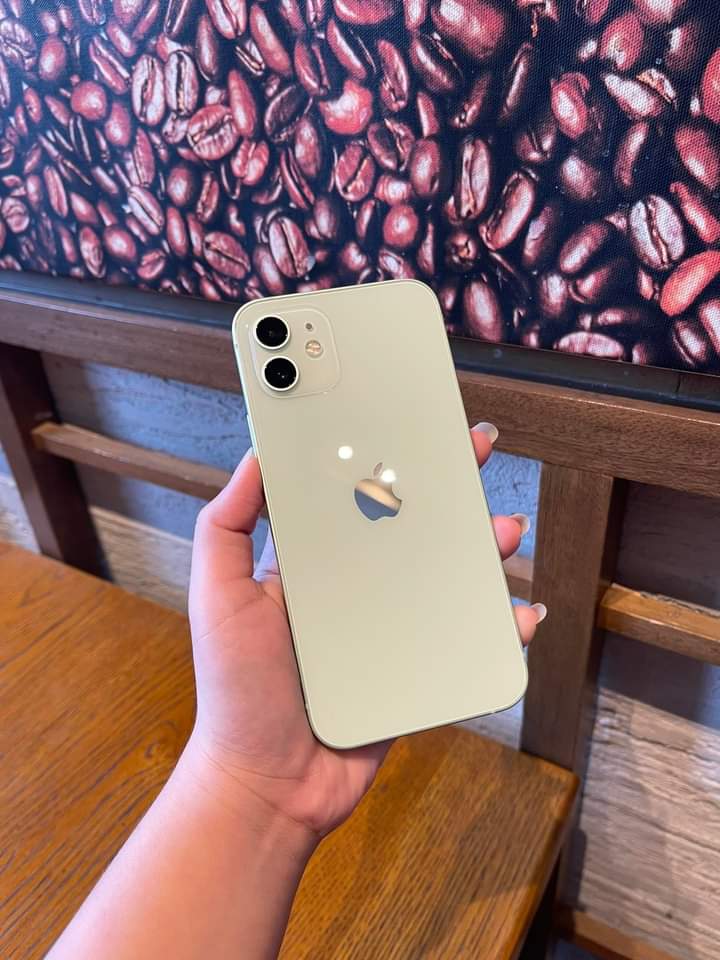 lomlcart's tweet photo. wts lfb ph

✶ iphone 12 256gb 
♡ mint green 

💸 33,500

— factory unlocked (any sim)
— no issue 
— no history of repair
— 81% battery health
— good as new
— ntc approved
— truetone and face id working

dm for inquiries! https://t.co/TjR8m0p1lC