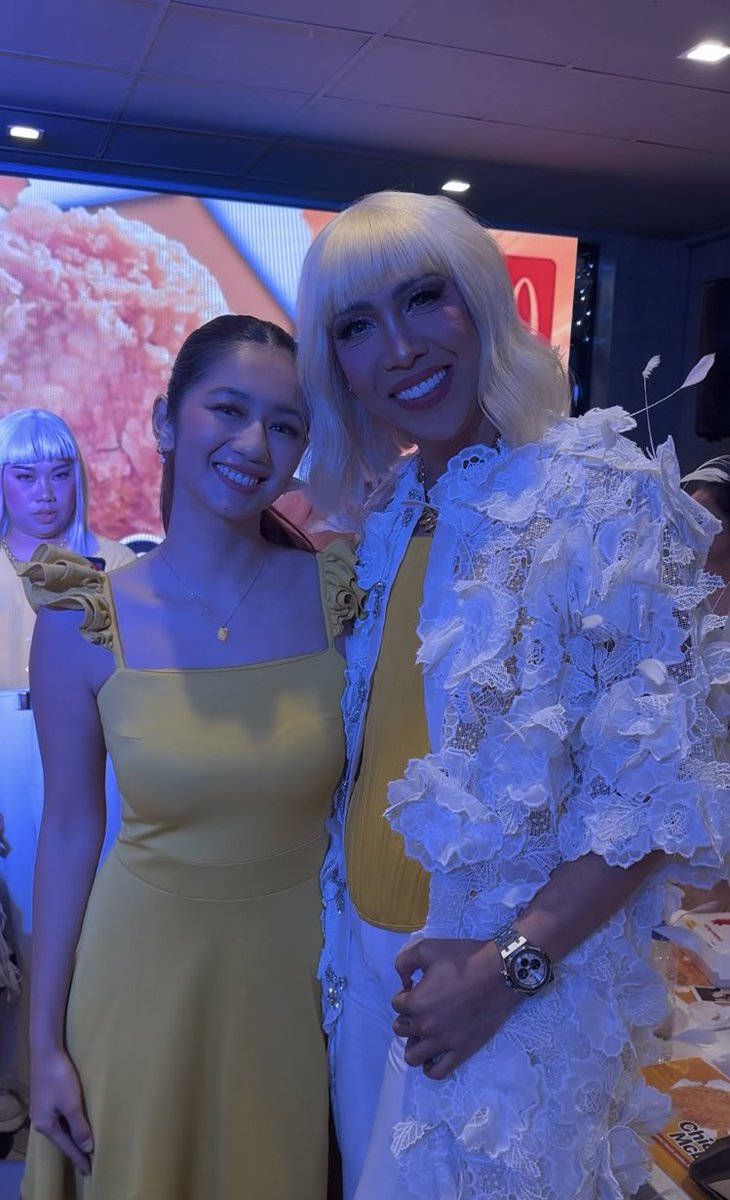 kaodorable's tweet photo. @kaori_oinuma with the vice ganda ✨ https://t.co/QxEGd9i2Gu