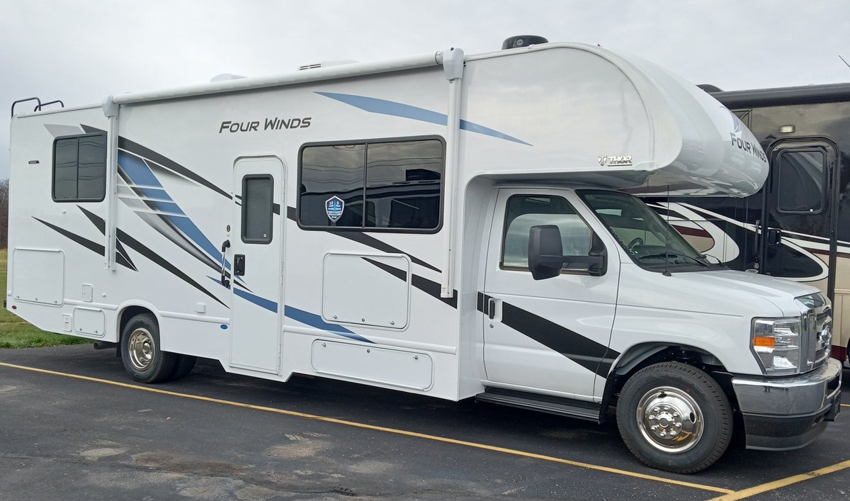 We have a new 2024 #ThorMotorCoach #FourWinds 28 Z on the lot! 
Ready to #GoRVing somewhere warm? Come and see us!
#JustIN #RV #NewRV #RVsForSale
bit.ly/3N8hqc7