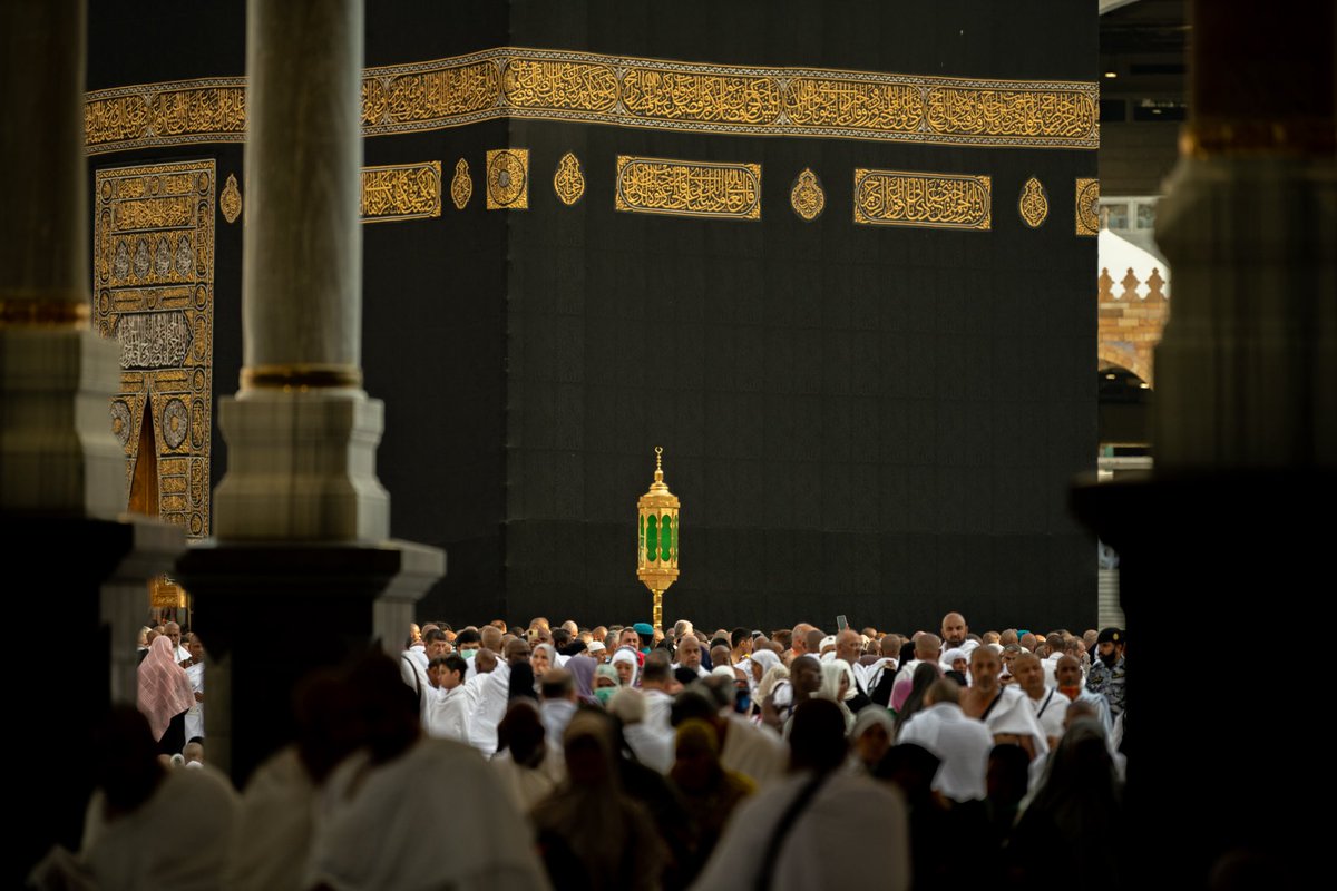 ألف مبروك استضافة #الرياض_إكسبو2030 

خالص التهاني لمقام خادم الحرمين الشريفين وسموّ ولي عهده -حفظهما الله- والشعب السعودي الكريم.

مستعدّون لاستقبال الزوّار المسلمين في مكة والمدينة، قبل أو بعد زيارتهم "اكسبو الرياض"، حيّاكم الله في المملكة العربيّة السعوديّة.