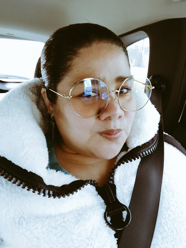 na_nais's tweet photo. ¡Buenos y leoneses días!..  Te estoy teniendo ganas de las bonitas (tmb de las puercas 🤫). https://t.co/YR8V1Ypb0a