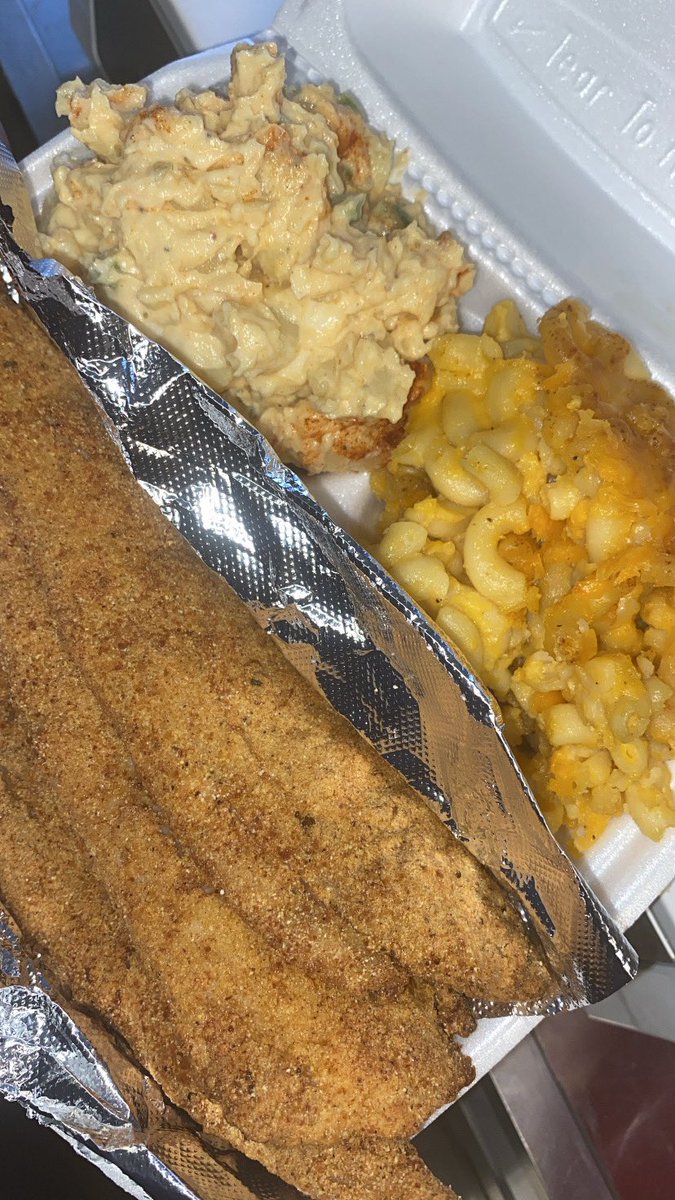CHYPUDD's tweet photo. #FishPlatter ๐๐
#ComeSeeUs ๐ฝ๏ธ
#JRsBarbeque ๐ฉ๐ฝโ๐ณ https://t.co/Tf3HO9pscA