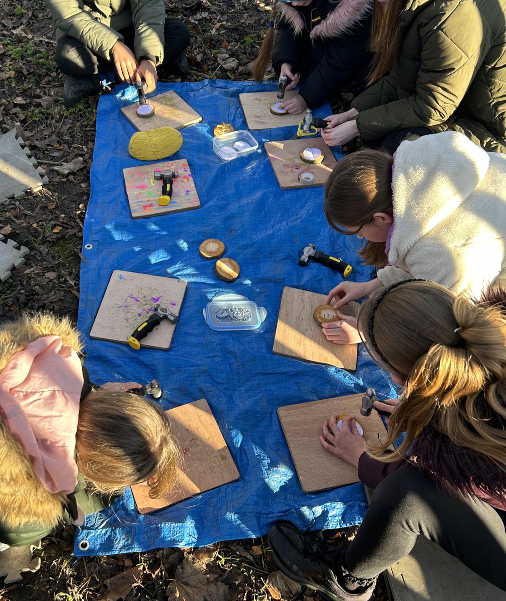 KangaSports's tweet photo. Year 6 @ClaytonCEStJohn #KangaForest group got Christmassy today.  We used our tool skills to create star plaques and the kettle was lit for a nice warm hot chocolate ⭐️☕️🔥
@WeAreBDAT 

#forestschool #crafts #outdoorbenefits #creations #childlead #discovery https://t.co/ZllOXavXJ2