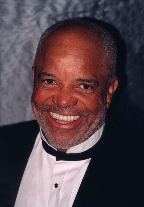 Happy 94th birthday to the man behind the magic. Started with a dollar and a dream. #Detroit #Motown #BerryGordy
