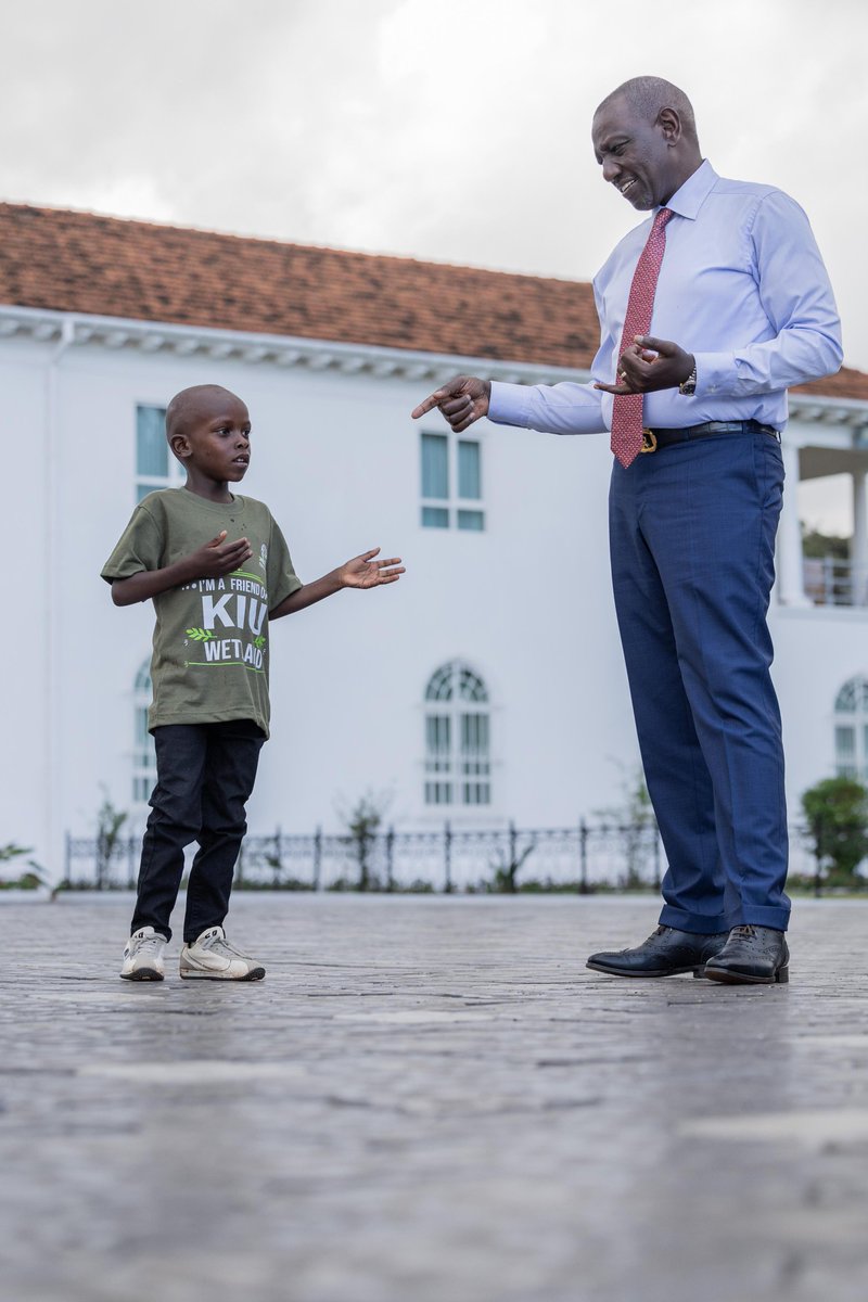 Master Mutinda, a symbol of our green initiative, planted a commemorative tree at @StateHouseKenya, Nairobi, next to those planted by United Kingdom King Charles III and Queen Camilla.