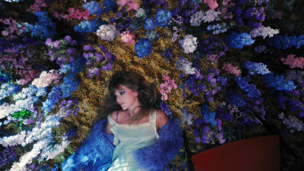 PopBase's tweet photo. One year ago today, Taylor Swift released ‘Lavender Haze.’ https://t.co/ZKU2rZqyKf