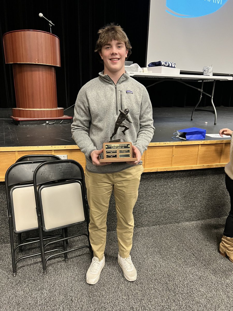 PhillipD2024's tweet photo. Big thanks to my coaches at @DRWildcatFB and my teammates! Honored to be awarded the 2023 Gabe Henderson award this year! @DeepRunAD https://t.co/x9VuJLdssm