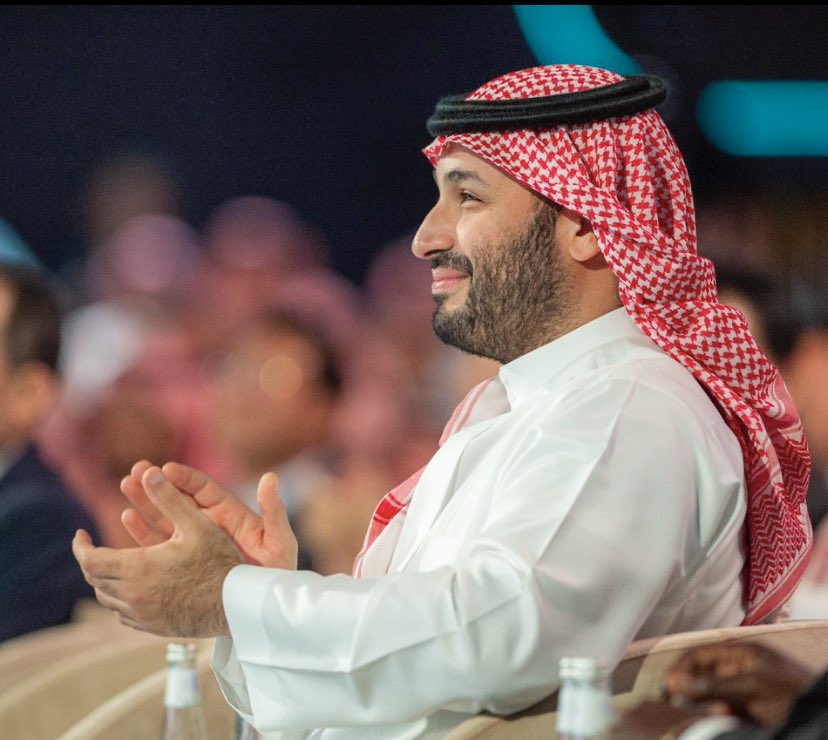 لبنى الخميس tweet media