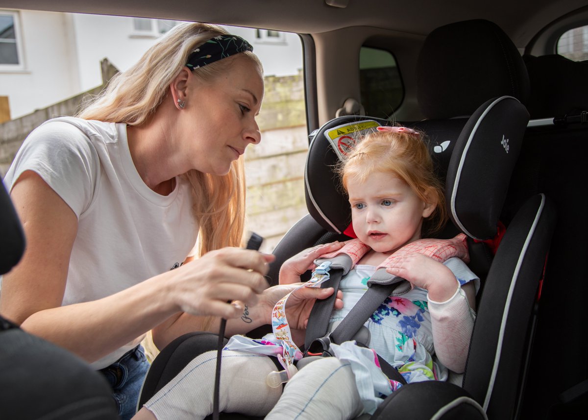 DEBRA UK tweet media