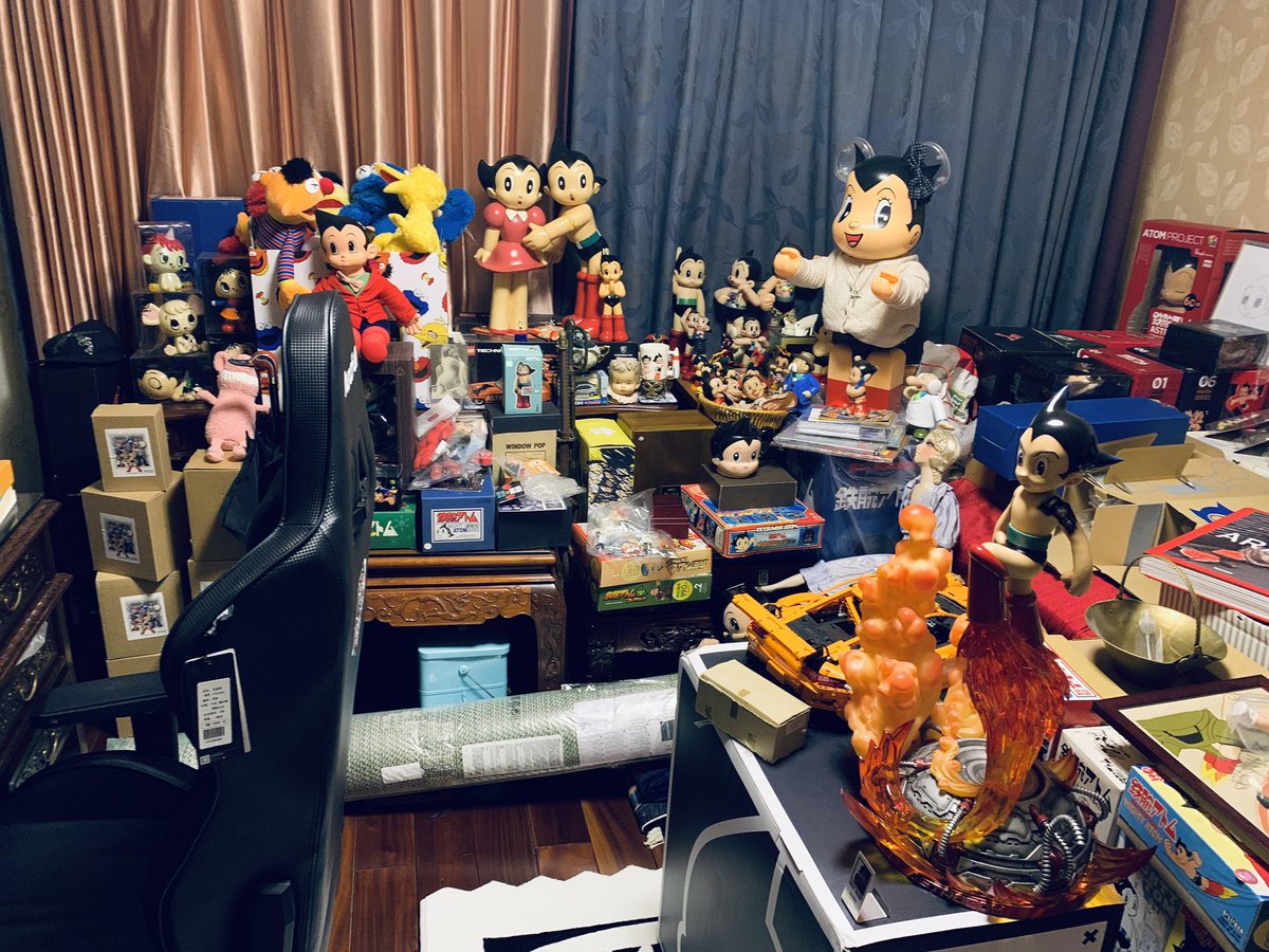 My next <a href="/OrdinalMaxiBiz/">Ordinal Maxi Biz (OMB)</a> ，I bought it for 1.5 btc. Astro Boy is the only cartoon I watched when I was a kid.This 1960s cartoon is my favorite. Of course, I also collected a large number of Astro Boys from the 1960s to 1990s. They are all antiques.