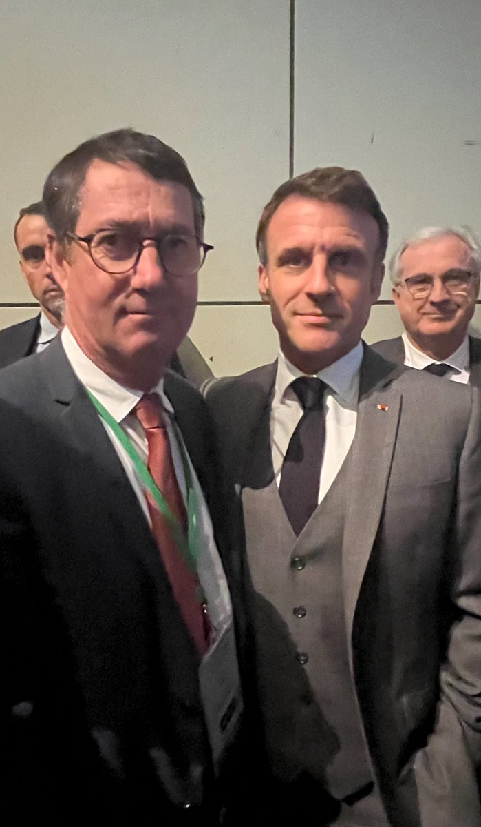jmrouebferries's tweet image. Thank you @EmmanuelMacron! The fight against social dumping becomes a french 🇫🇷 and also an European 🇪🇺 fight! At the Assises de la Mer in #Nantes, the President makes a strong commitment to guarantee a future for our sailors and our companies committed to sovereignty 🇫🇷 #AEM2023