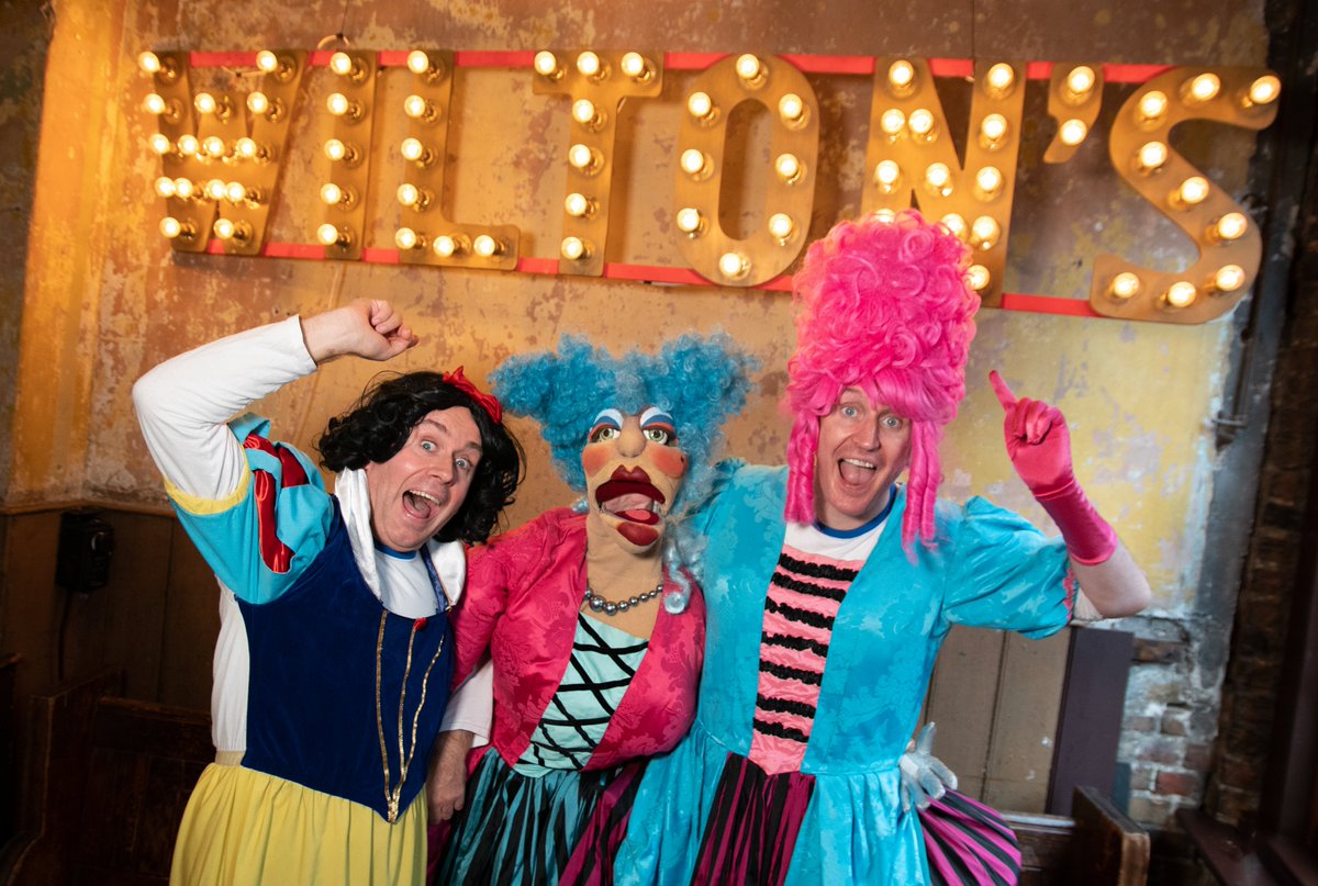 Daniel Clarkson &amp; Jefferson Turner talked about Potted Panto &amp; parodying pantomime with Alissa Finn on The Theatre Show on @HoxtonRadio

Listen at hoxtonradio.com/the-theatre-sh… [from 07:40]

Potted Panto is at Wilton's Music Hall, London 29 Nov-30 Dec. Book now: wiltons.org.uk/whatson/828-po…
