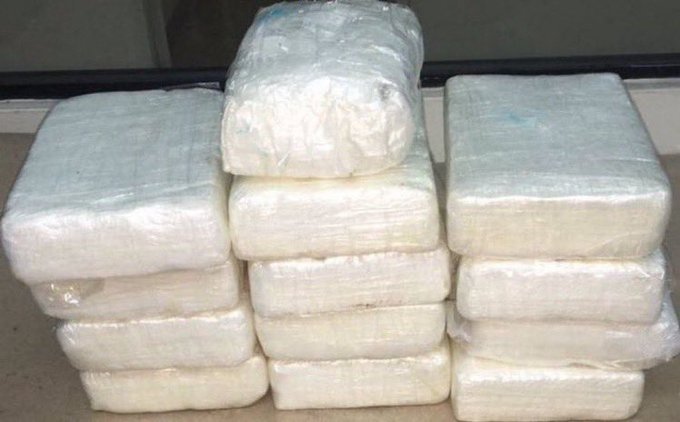 opmyuka's tweet image. ‼️NEW GIVEAWAY‼️

5 Kg of COCAINE

How to enter:
Like the post❤️
Retweet♻️
Tag 2 friends 👥

Giveaway ends on December 1st!