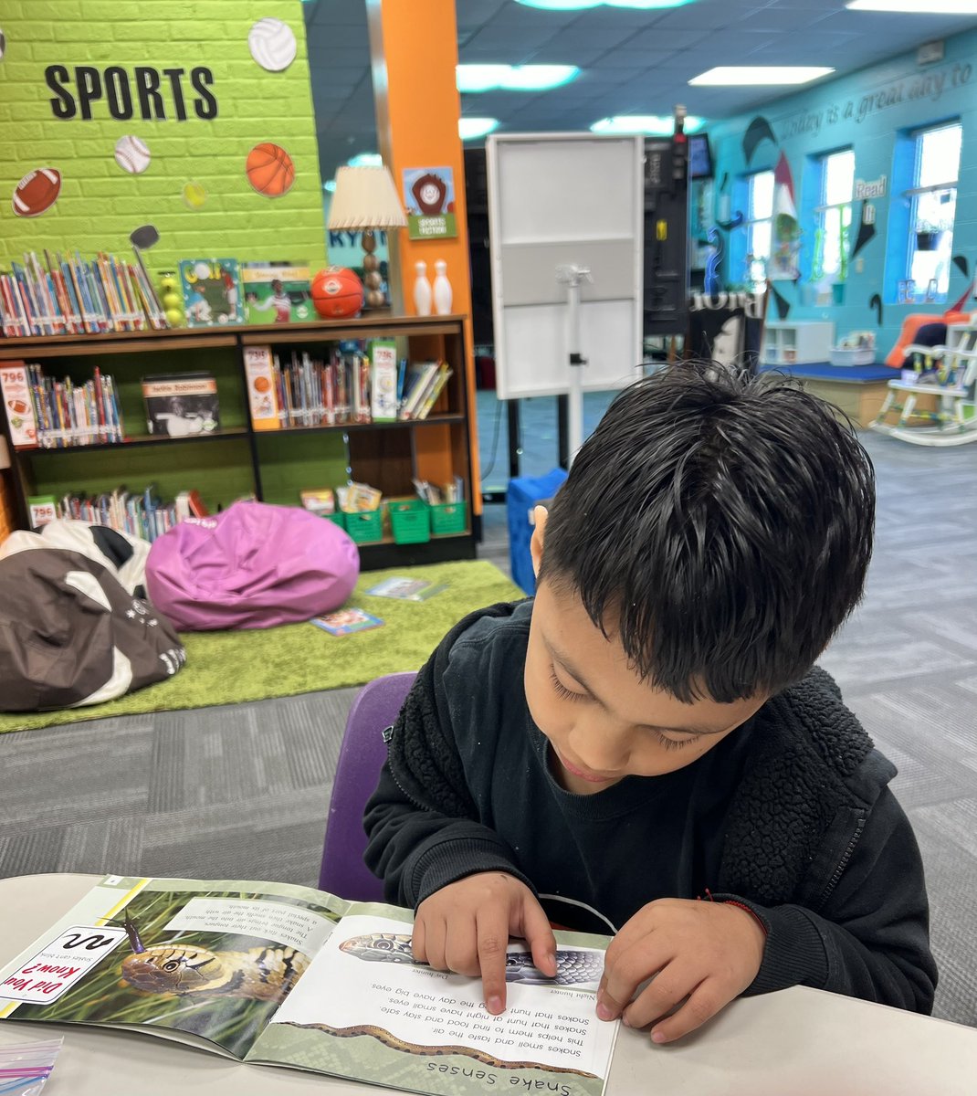 AGHoulihan's tweet photo. Back at it today w/my #ReadWithU Reading Buddy @BentonHeightsES! We are both glad to be back in school after the Thanksgiving Break! #TeamUCPS #Literacy4U @UCPSNC πππ― https://t.co/0DwtJV2G0u