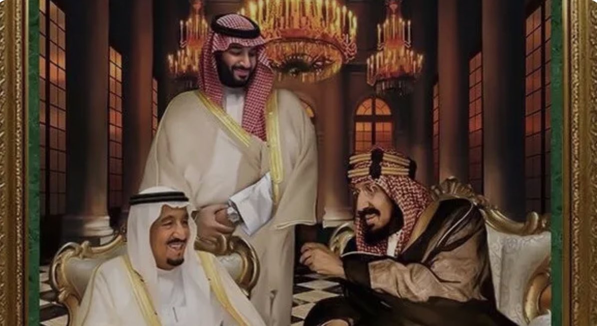 Mt3bN's tweet photo. في دارنا مهما نسولف عن المجد
المجد حنّا وأوّل المجد : حنّا

من يوم أخو نورة حكم عالية نجد
توالت الأمجاد منّا  و منّا

 #RiyadhExpo2030 https://t.co/2OEwooG7wG