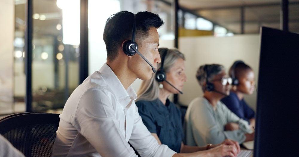 As AI transforms, remember the 47% of managers facing high agent turnover challenges. Agents are an invaluable investment—prioritize their well-being for stability and success. #ContactCenter #CX #AgentWellBeing bit.ly/3GkvTxR