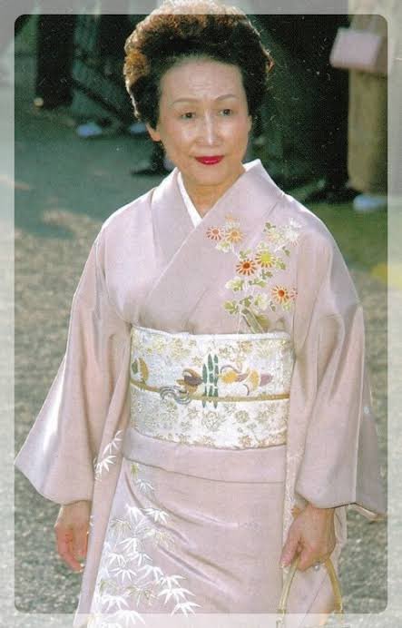 YukieKudo314's tweet photo. I also feel / perceive those 2 #PRINCESS born as Royal / Imperial from their birth , namely #HIH #PrincessHanako of #Hitachino of #Japan ( #華子さま) &amp; #HRH #PrincessRoyal of the #UK has this common factor of elegance , &amp; bravery in phrases I refer them as "Handsome Women "!!♥️ https://t.co/Jplc7yh7AH