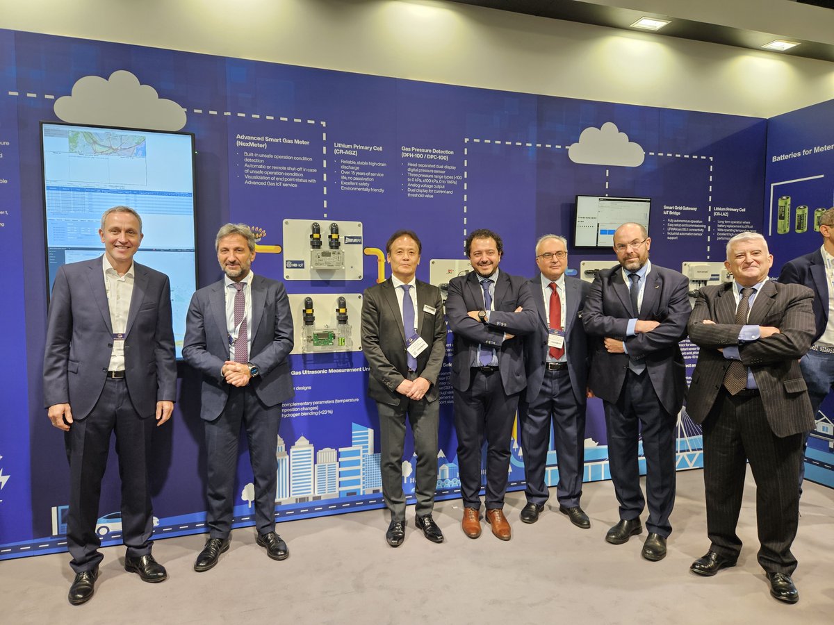 GruppoHera's tweet photo. #GruppoHera e Panasonic insieme per #NexMeter: la collaborazione, presentata a #EnlitEurope, consentirà una maggiore diffusione del contatore 4.0 ideato nel 2019 dalla multiutility, valido alleato per le sfide di #decarbonizzazione e #digitalizzazione 👇
https://t.co/RTbPKpAaYJ https://t.co/JdkFOoMejO