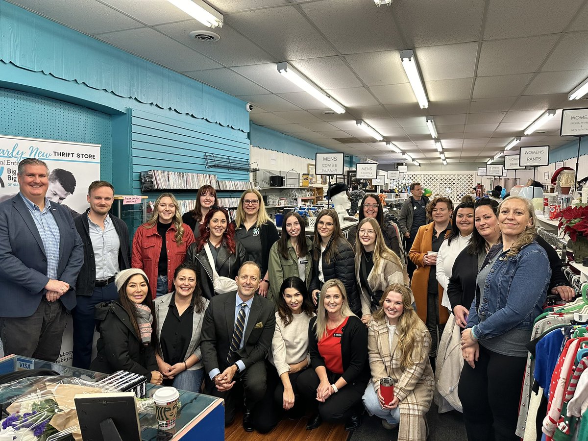 jimdiodati's tweet image. Today we celebrated the grand #reopening of the @BBBSNiagara Nearly New Thrift Store at 4311 Queen St in @NiagaraFalls. Their store has undergone renovations thanks to a generous donation from the David S. Howes Grant Fund through the @NiagaraCF. Many community partners &amp;amp;