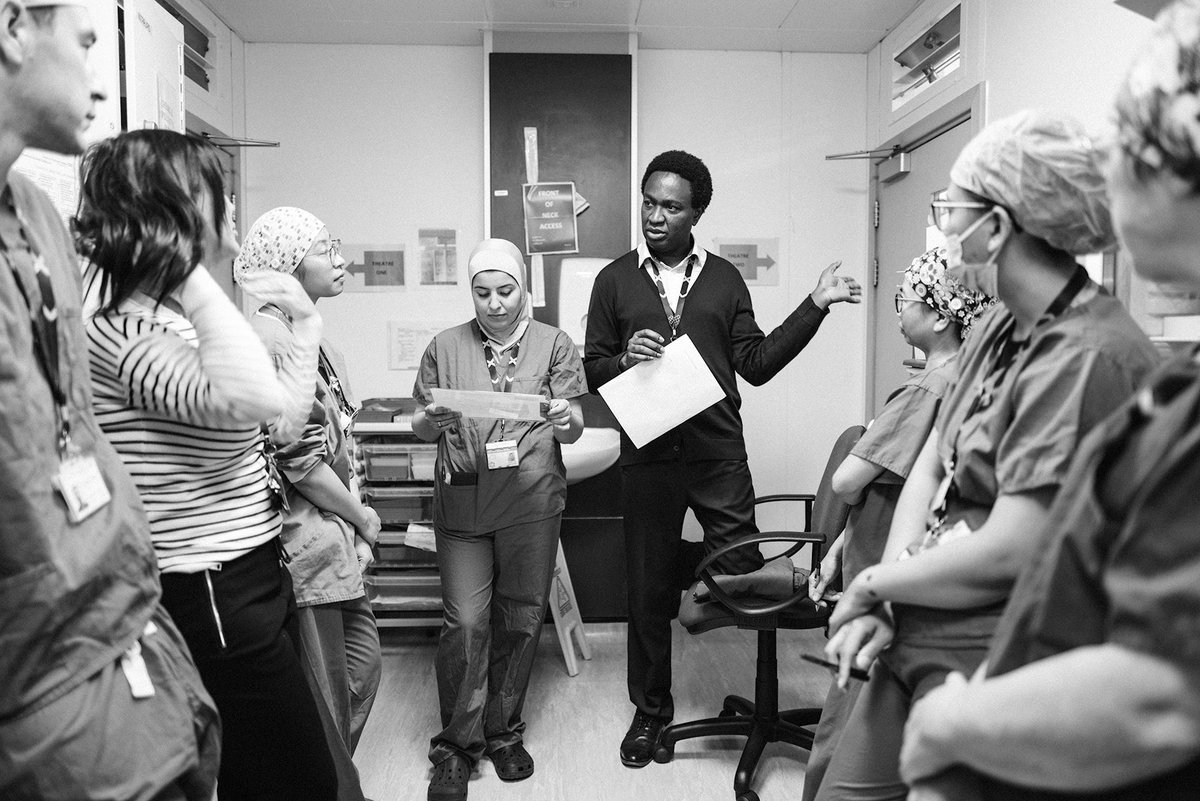 TheLancet's tweet photo. Funding and training challenges have hampered recruitment in the NHS, but these challenges have not changed the compassion, humanity, and high-quality care NHS staff deliver.

James Clifford Kent captures this in a photo series of a London maternity unit: https://t.co/SCRQvq7GHG https://t.co/CVxHnpUUpH