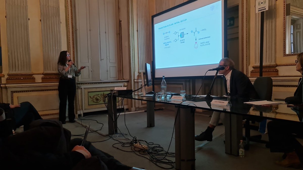 ladolcevik's tweet image. What a delight to present my project in such a venue and a great company! Viva flow chemistry, viva Milano e viva community ⭐️ #ifcs2023 #flowchemistry