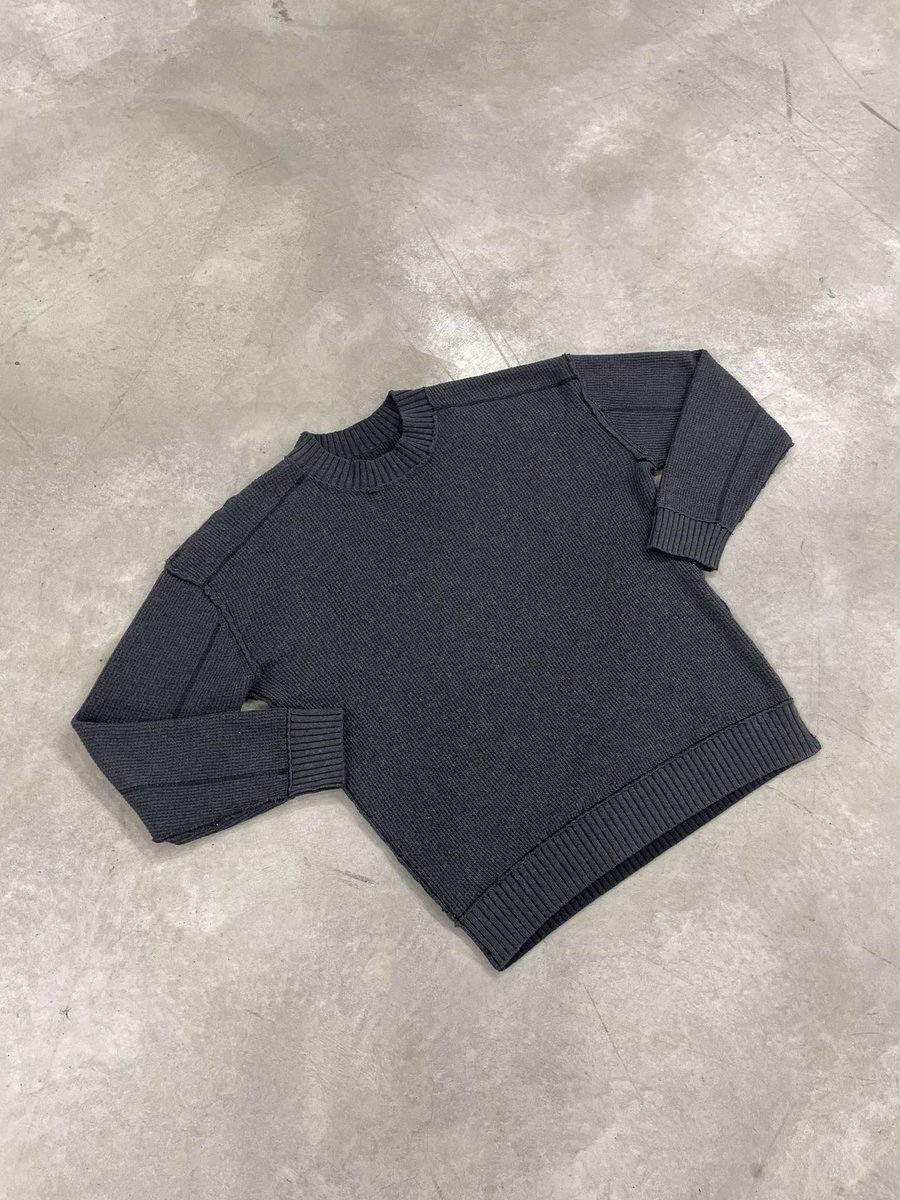 GeneseVardah's tweet photo. REVERSIBLE_KNIT 

→03/12

Verso (2/2 intérieur du Knit) https://t.co/LUyJtlcoKq