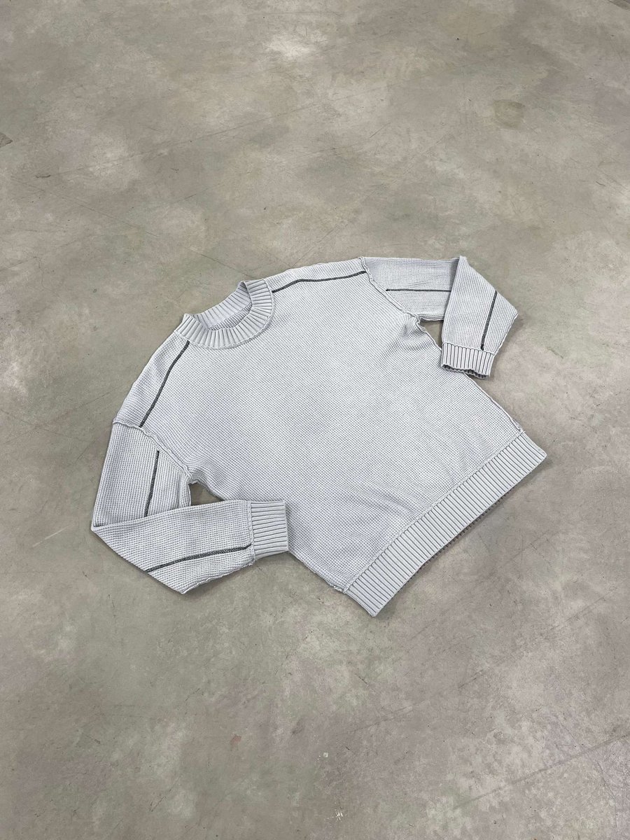 GeneseVardah's tweet photo. REVERSIBLE_KNIT 

→03/12

Verso (2/2 intérieur du Knit) https://t.co/LUyJtlcoKq