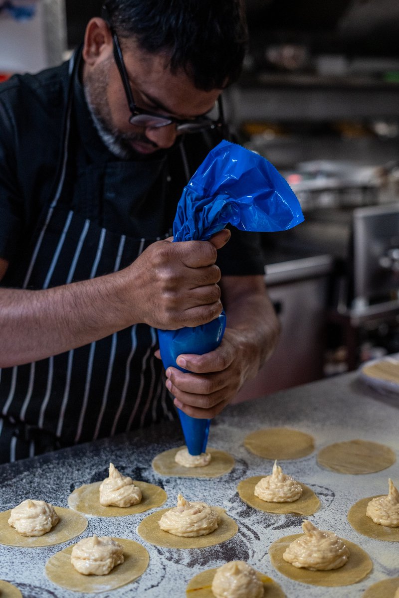 Spotted: Chef Abdul working his magic in the Prithvi kitchen...

Prepare yourself for a flavourful journey that goes beyond the ordinary dining experience! 🤤

@michelinguideuk

#Prithvi #Restaurant #FineDining #Foodie #Kitchen #KitchenTeam #Chef #Cotswolds #Cheltenham