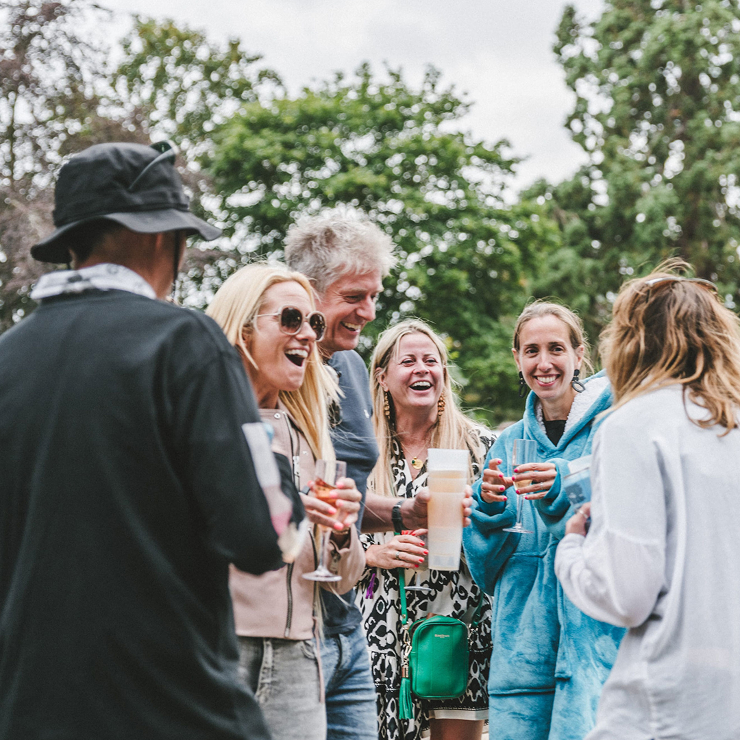 Take us back to the Smoked & Uncut crowd... singing, laughing, dancing (you name it!) with our music lovin' pals!✨🎪🕺 🎪Sign up to be the first to hear about 2024 Smoked & Uncut news: smokedanduncut.com/sign-up/