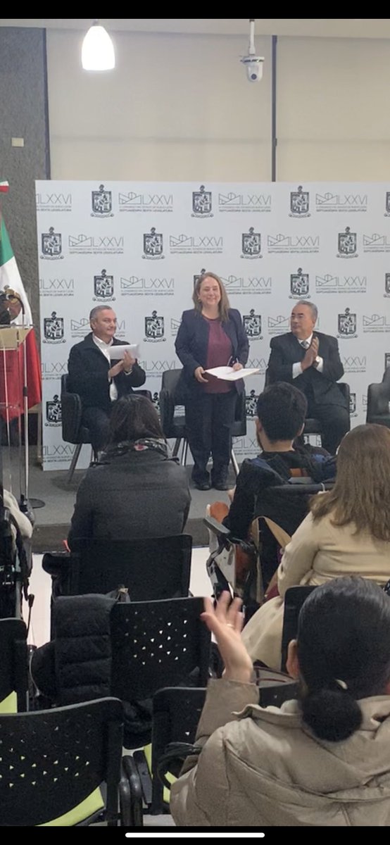 PowerchairMx's tweet photo. Powerchair Football invitado al congreso por la atención de Atrofía Muscular Espinal, gracias @CongresoNL @perlitavilla @curameac #Inclusión #Discapacidad #StopSMA https://t.co/g6WpFsYhKI