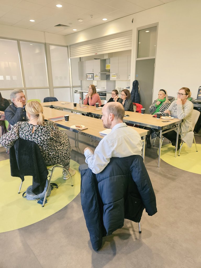 Tra-cyNeeson tweet media