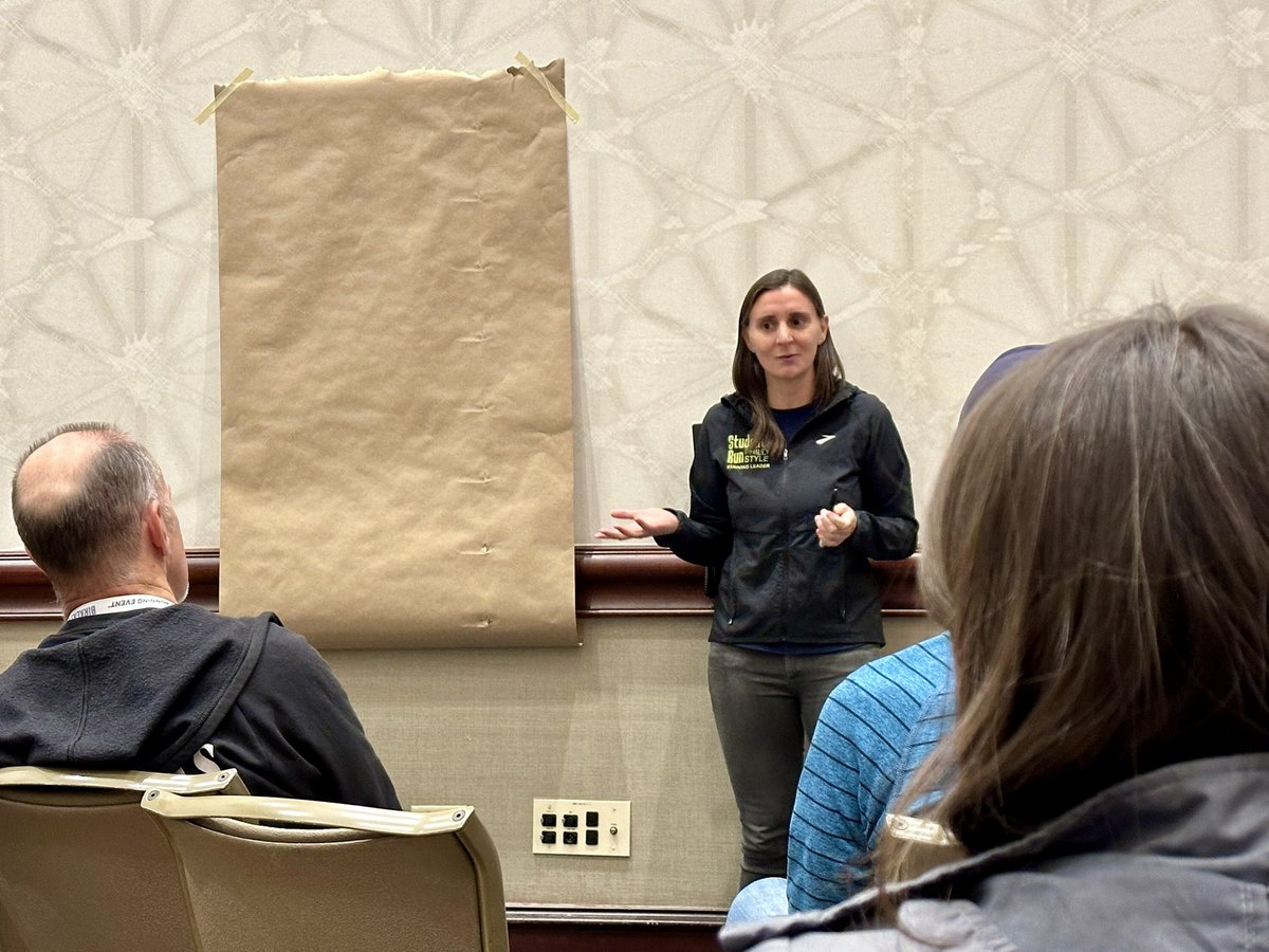 Great youth panel led by RIDC <a href="/therunningevent/">The Running Event</a> in Austin #youthrunning <a href="/NanoOnTrails/">Nancy Hobbs</a>