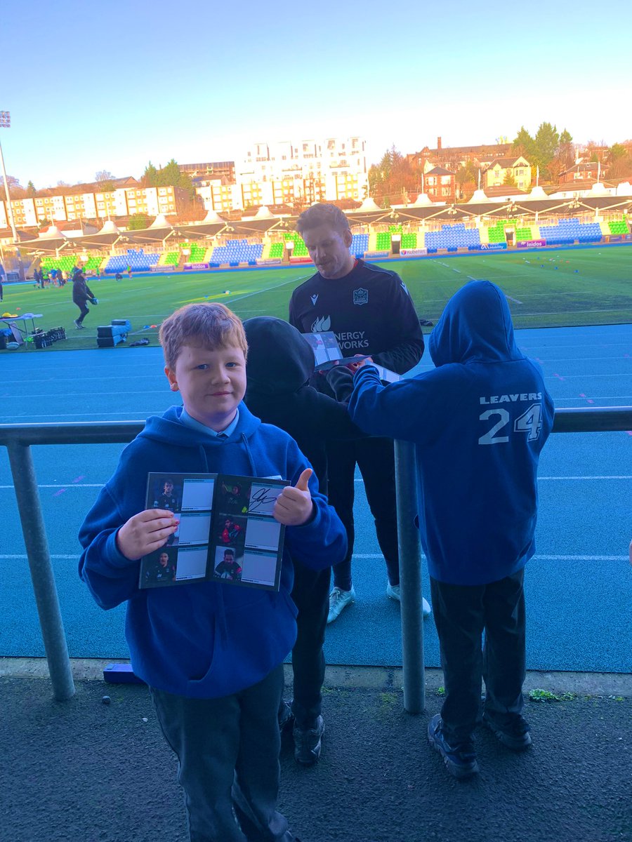 Thank you to <a href="/GlasgowWarriors/">Glasgow Warriors</a> for having P7 today for a tour of the stadium. We loved meeting the players and our autograph books📖 P7 have some keen fans who are eager to fill them up in the future 🏉
We are looking forward to building on these community links!
<a href="/stpaulwhiteinch/">St Paul's Primary School</a>