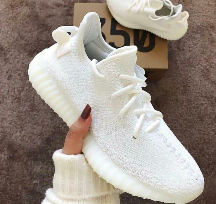 Trendizen169921's tweet photo. Adidas Yeezy 350 V2 oreo / Triple white

For Men &amp; Women
Size 36 37 38 39 40 41 42 43 44 45
7A premium quality
Price- 4100/- 

#Yeezy350V2Oreo #YeezyOreo #AdidasYeezyOreo #YeezyBoost350V2 #YeezyTripleWhite #AdidasYeezyTripleWhite #YeezyBoost #sneakerhead #tweets #Sneakertweets https://t.co/Ojp8r8xqu7