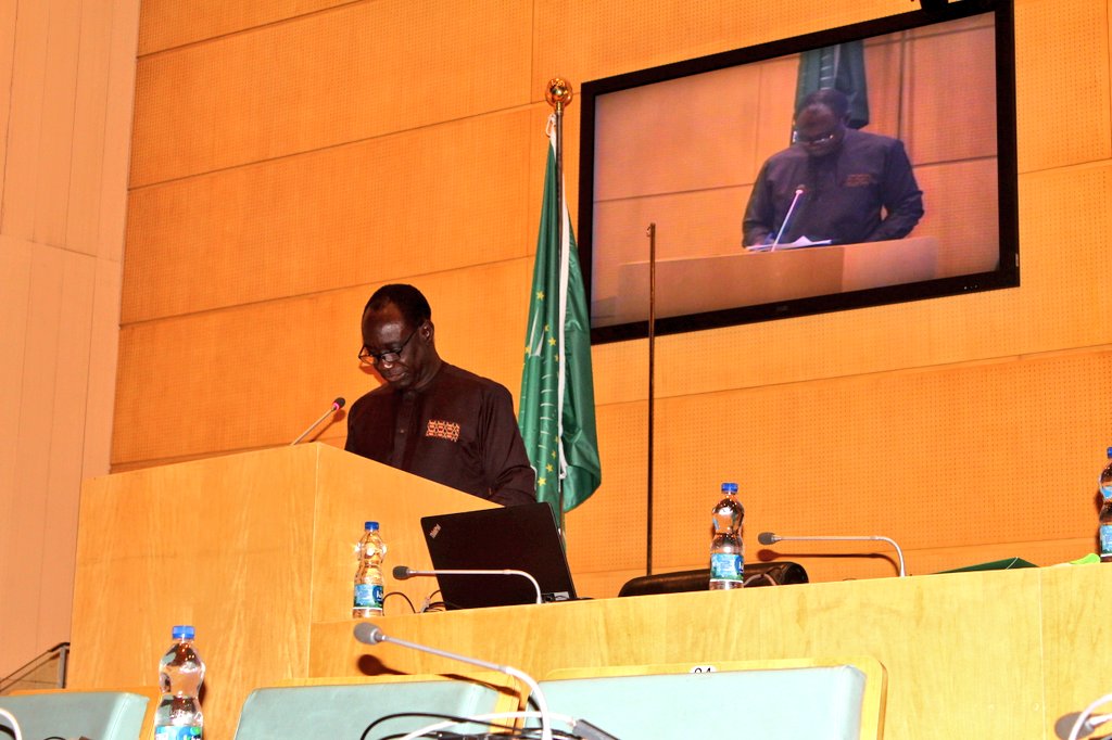 AUC_PAPS's tweet photo. Meeting of Member States Experts to Develop a Common African Position on the 4th Review Conference of United Nations Programme of Action to Prevent,Combat & Eradicate the Illicit Trade in #SmallArms & #LightWeapons (UNPoA) has kicked off today, 28 Nov 2023 at AUHQ, Addis Ababa https://t.co/u6xaUaDC9l