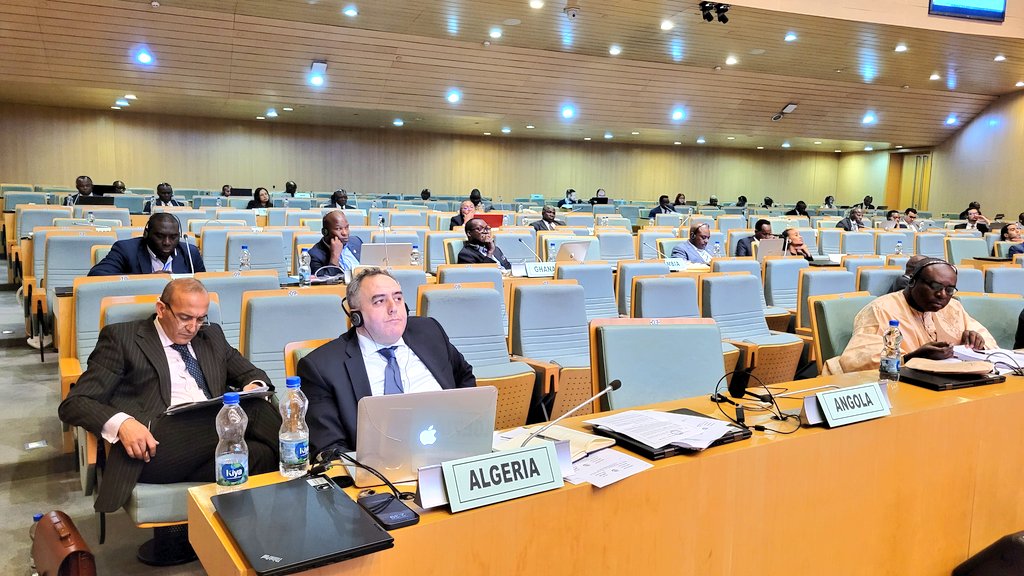 AUC_PAPS's tweet photo. The meeting is expected to elaborate an African Common Position on the Fourth Review Conference of the United Nations Programme of Action to Prevent, Combat and Eradicate the Illicit Trade in #SmallArms and #LightWeapons (#UNPoA) https://t.co/eF34Sxoq6a