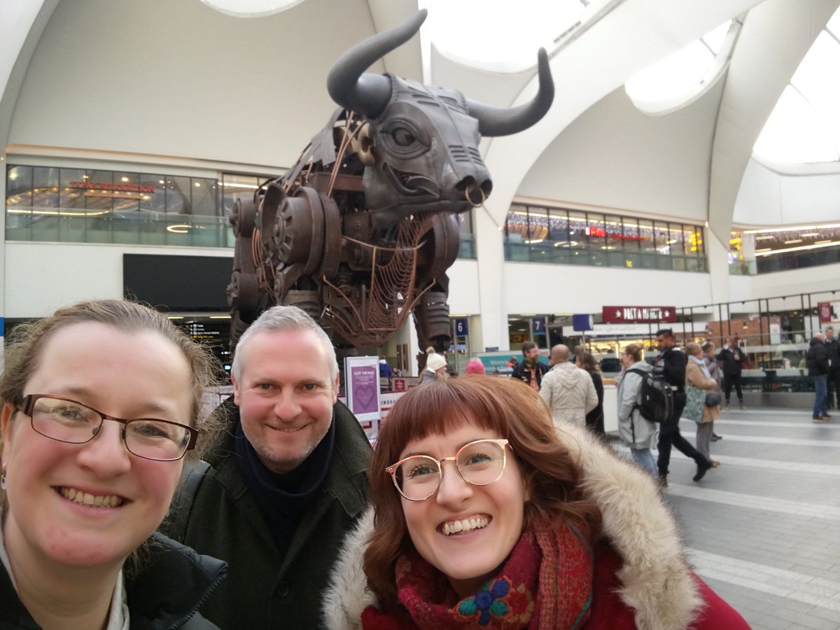 DrErikaK's tweet image. Great to be in Birmingham with @designhumanly to kick off @aluk_research's Innovation Accelerator and meet all our co-design team...... And Ozzy!
#teammove #codesign