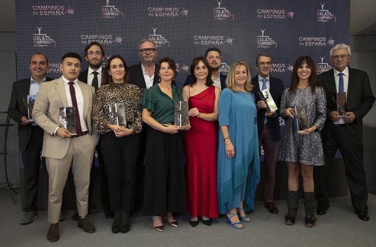 El passat dijous 17 de novembre va tenir lloc a Madrid la IV Gala de Càmpings d'Espanya. Es van concedir els “Goya” dels càmpings. El càmping El Garrofer va guanyar el premi al càmping amb l'allotjament més original i el càmping Sènia Rupit,el premi al millor càmping  d’interior