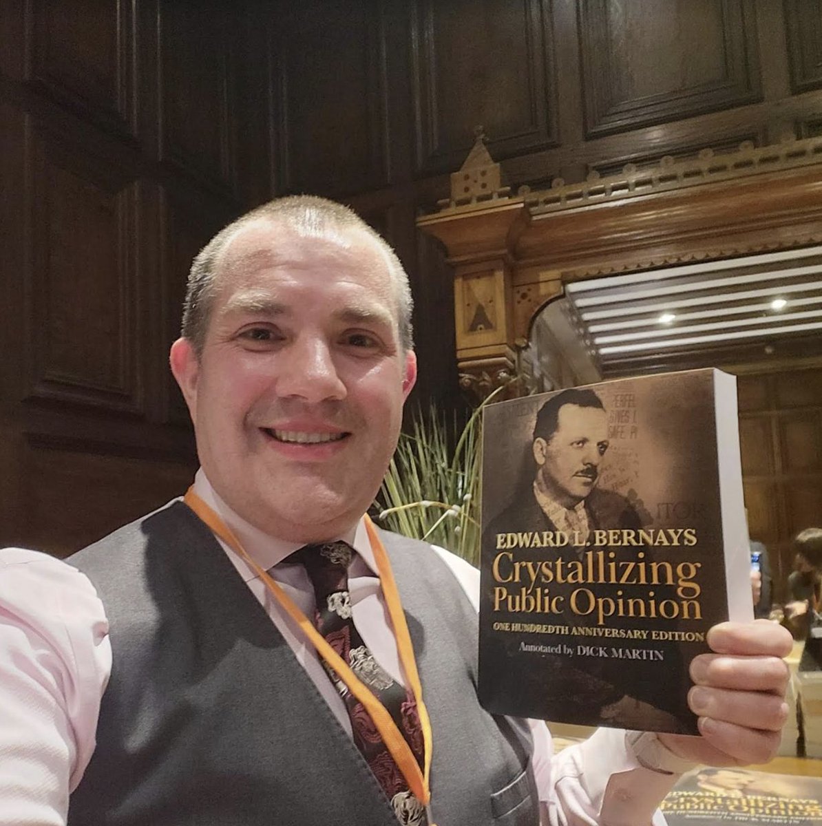 Tombras School of Advertising & PR tweet media