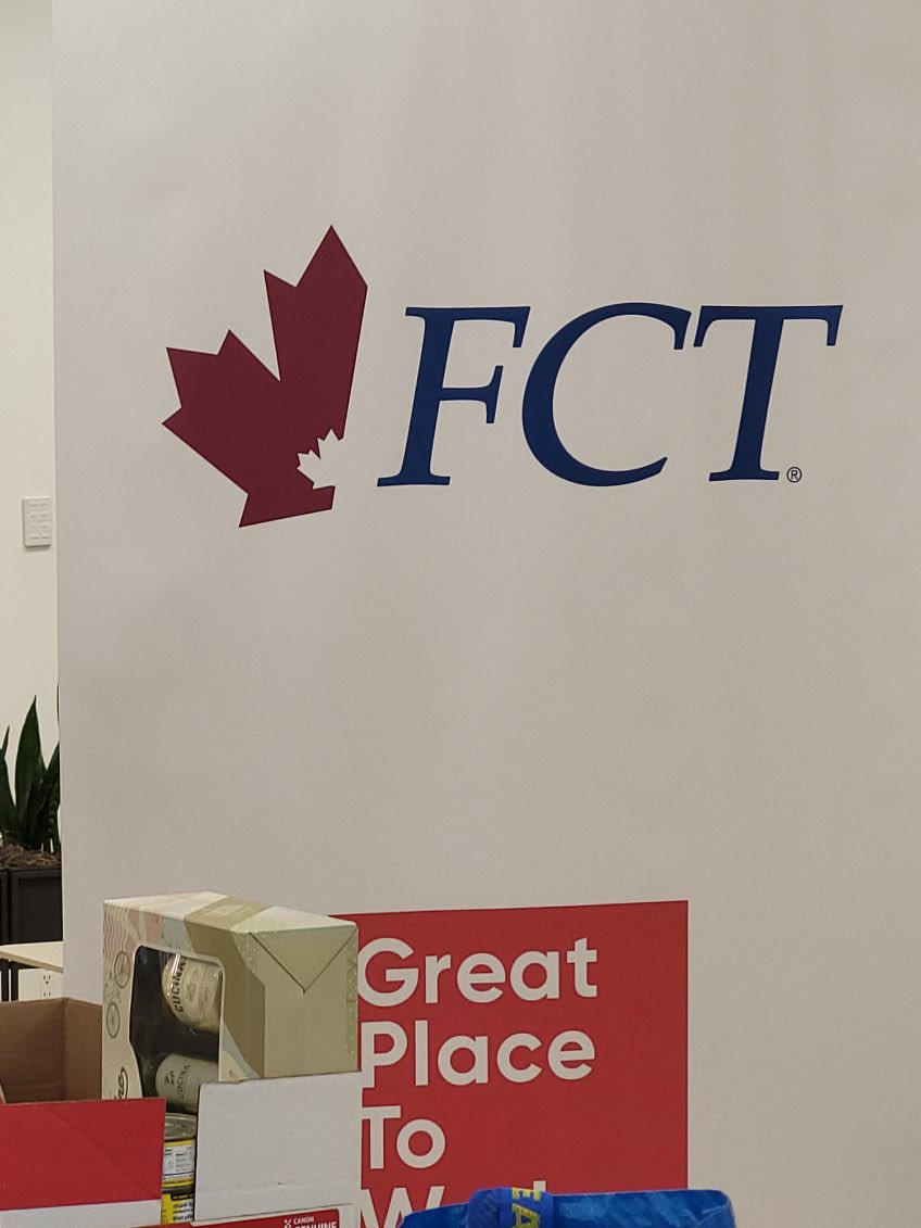 LivingRockHamON's tweet photo. Thank you @fct_canada for hosting a food drive for Living Rock on this #givingtuesday. 

Your continued support and partnership is making a tangible impact in the lives of youth that we serve. Thank you! #hamontyouth #hamont #GivingTuesday https://t.co/OWkLWP278h