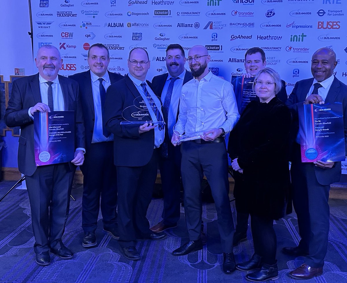 Fantastic afternoon ⁦<a href="/UKBusAwards/">UK Bus Awards</a>⁩ with team ⁦<a href="/Transdev/">Transdev Group</a>⁩ #BusWinners23