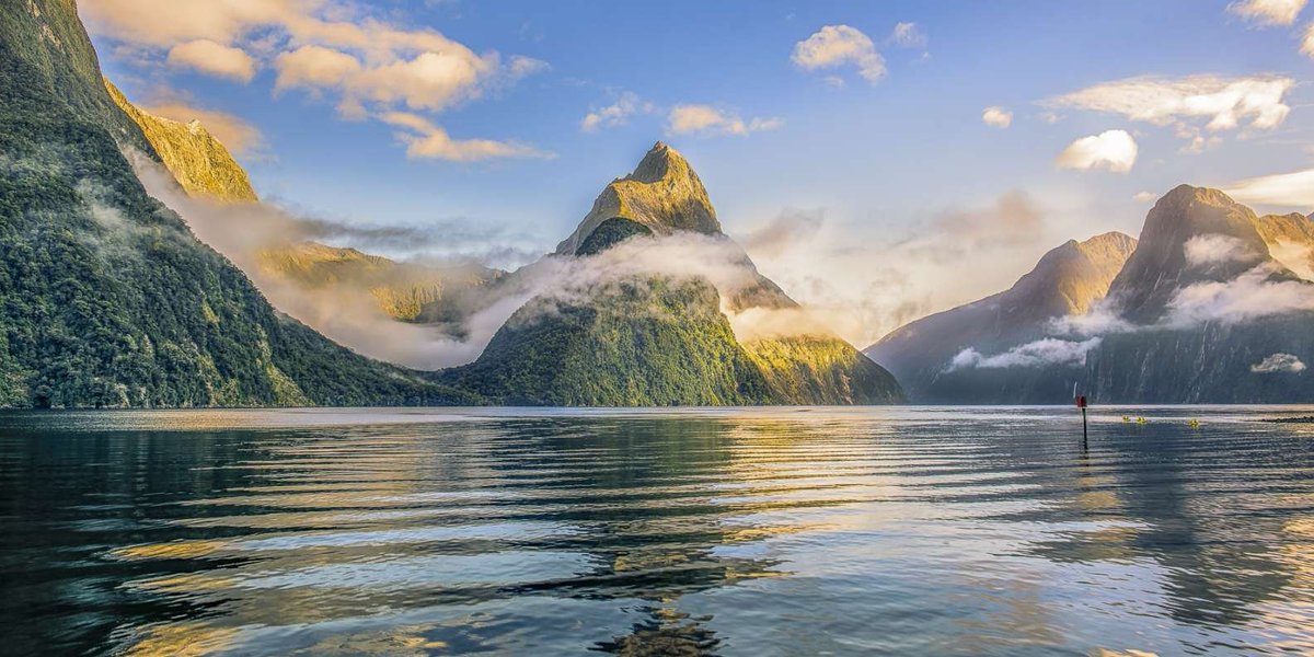 Quels sont les meilleurs endroits à visiter dans ces 7 pays anglophones ?

Il n’est trop tard pour te mettre à bosser ton Anglais, et partir les explorer 🇬🇧✈️

Enregistre ce post pour tes futurs voyages 🔖

[THREAD] 🧵