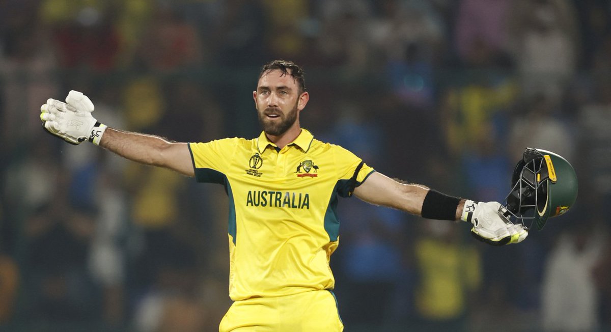 GeetMuzik's tweet photo. He did it again.. Oh my goodness!!! Indian pitch is really favouring the big show ❤️❤️ #icc #IndiaVsAustralia #maxwell #T20I #bcci #Cricket https://t.co/tNB4wkaIZR
