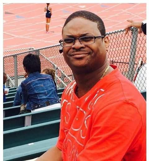 Rodrick24341188's tweet photo. Me after Jerry let Shaq walk out the door.... https://t.co/EjhOlLKKtu