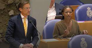 CathLouisa1976's tweet image. #drieluik #sylvanasimons #thorbeckeprijs