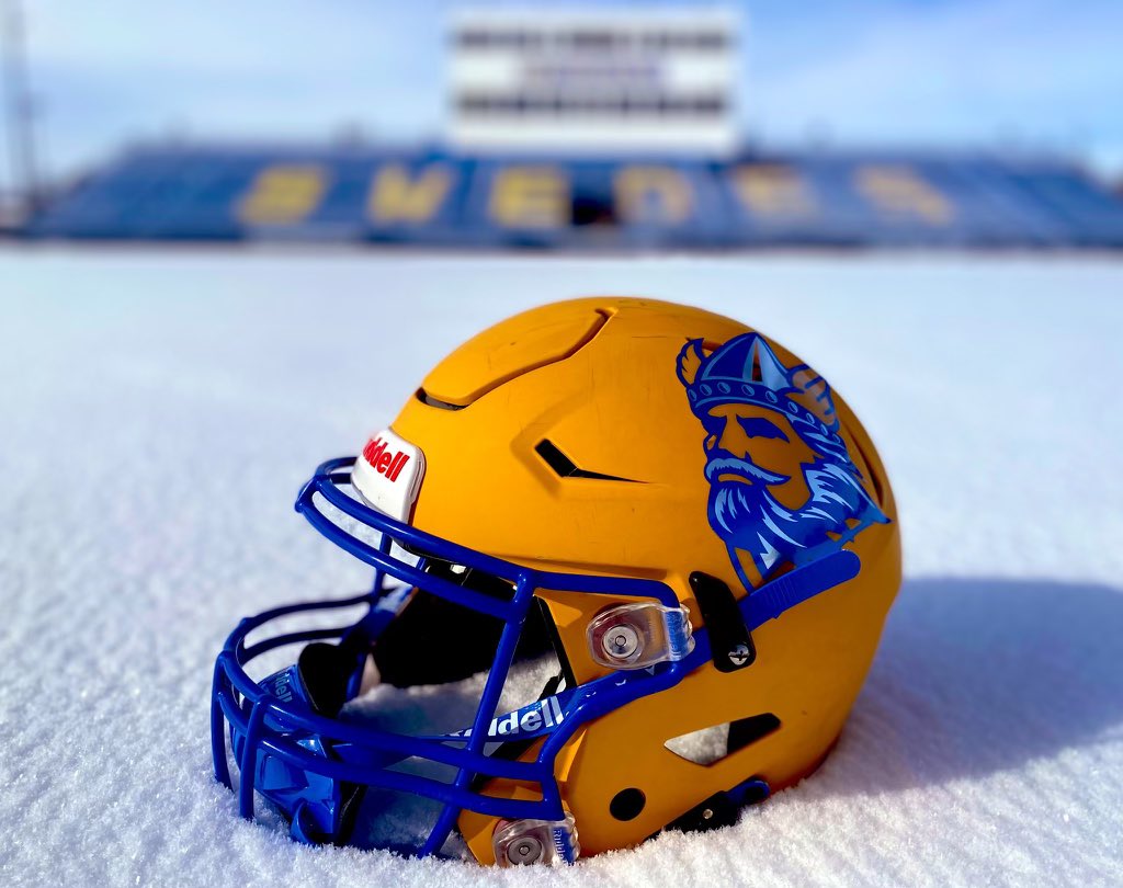 After talking to <a href="/SwedesDC/">Coach Josh Seybert</a>, I am thankful to receive my 2nd offer from Bethany!!! 🟡🔵            <a href="/FootballBethany/">Bethany College Football</a> @MSMK_Fuzz @metrosports_mk