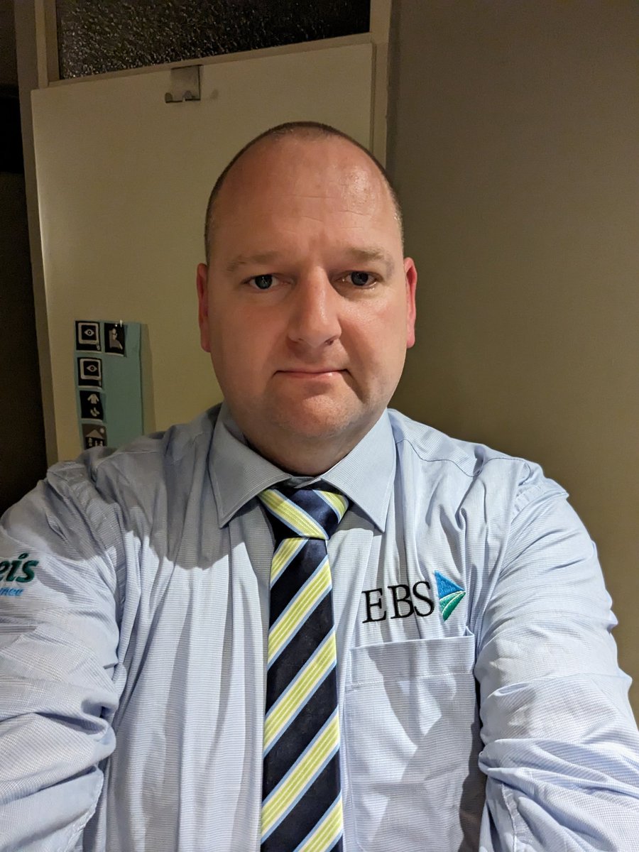 Vandaag is dan het uniform binnengekomen voor <a href="/EBS_OV/">EBS Public Transportation BV</a> <a href="/RRReisOnline/">RRReis</a> IJssel-Vecht. Vanaf 10 december mogen wij ons ook bij deze concessie voegen