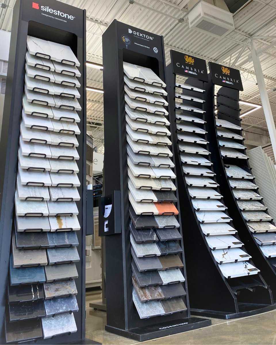 globalsales_us's tweet image. Throughout this week, we'll be discussing our quartz countertop offerings - starting with our showroom displays. This colorful array happily greets everyone each morning. 

We also feature full countertops in our kitchen and bath vignettes.
#kitchencountertops #quartzcountertop