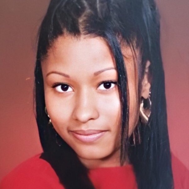 BKLYNBarbiana's tweet photo. THIS MUG IS VICIOUS 🥵 #TheeQUEEN https://t.co/Fs6Oi7edCg